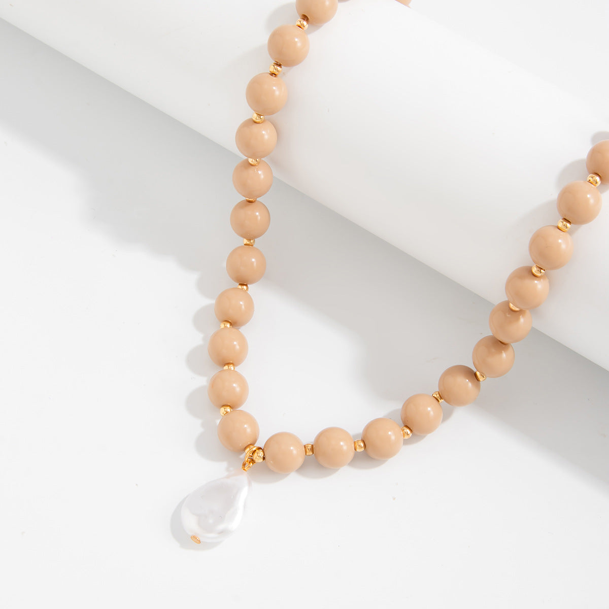 Colored Round Beads Pearl Necklace Dopamine Beaded Holiday Wind Necklace