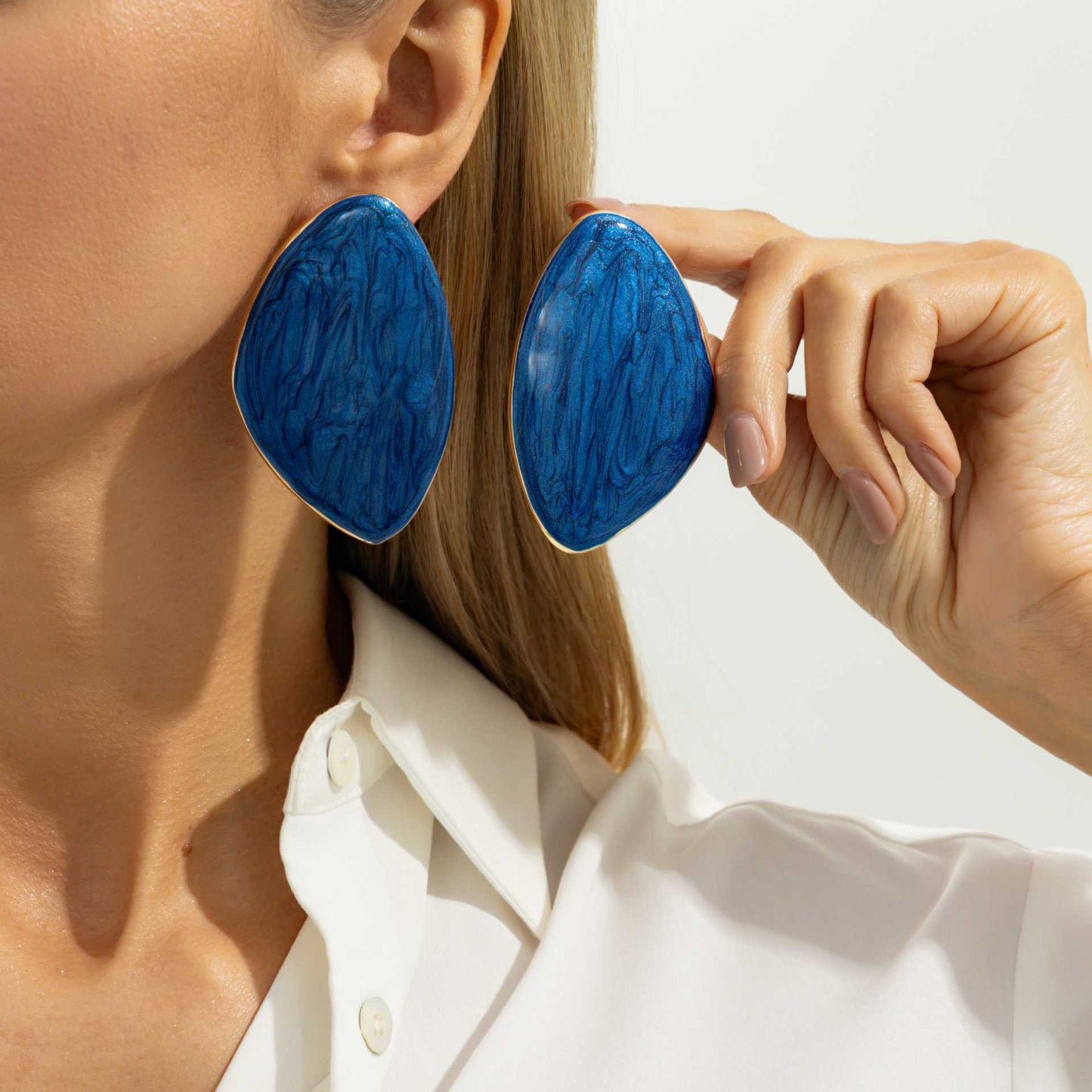 Planderful Smudged Oil Stud Earrings Bold Irregular Design for Women Vienna Verve Collection