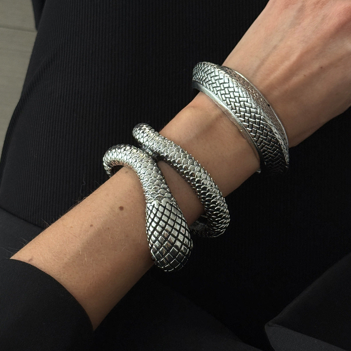 Planderful Vienna Verve Snake Skin Pattern Opening Bracelet For Women Geometric Winding Statement Jewelry
