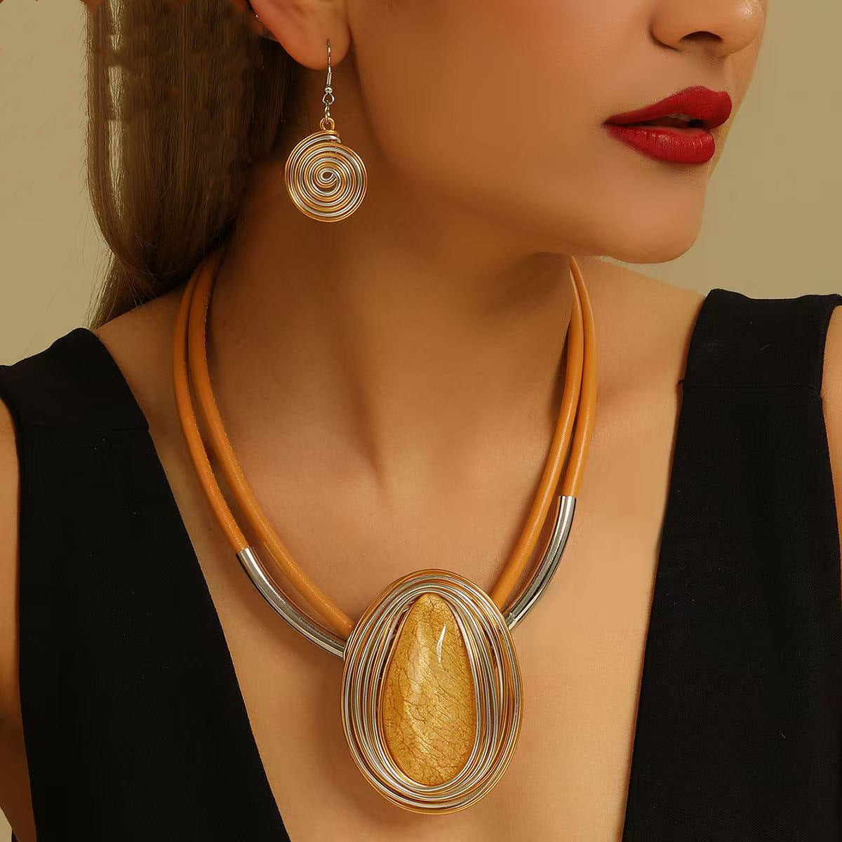 Planderful Savanna Rhythms Jewelry Set – Elegant Resin Water Drop Design