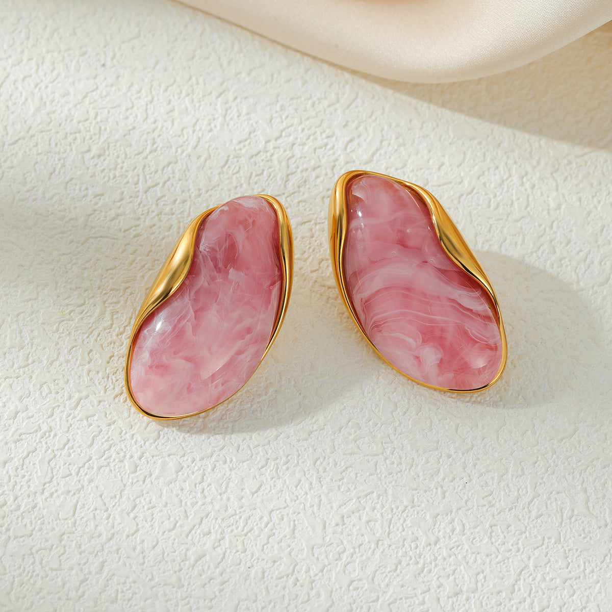 Planderful Stainless Steel Amber Smudged Stud Earrings Vienna Verve For Modern Women Resin Color Statement
