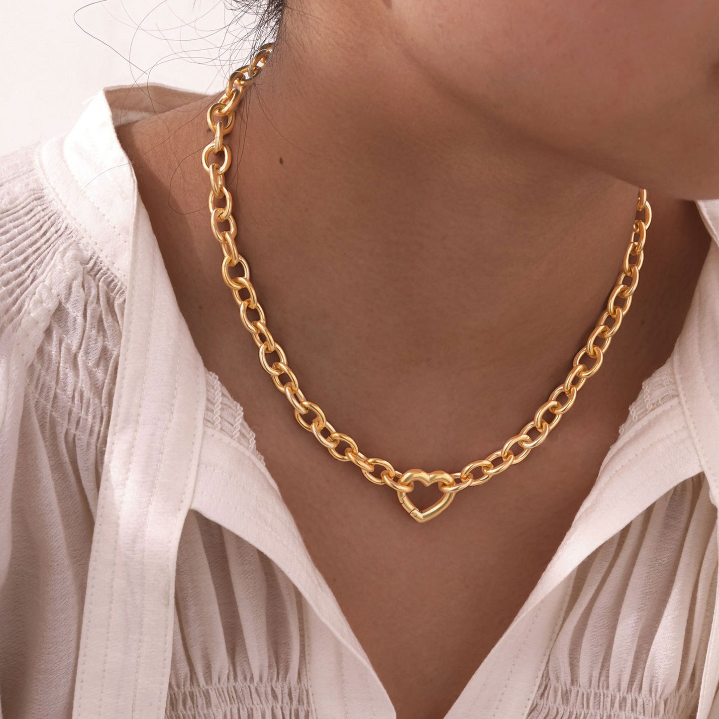 Ladies Titanium Steel – Stainless Steel Round Cross Chain Heart Buckle Necklace Bracelet