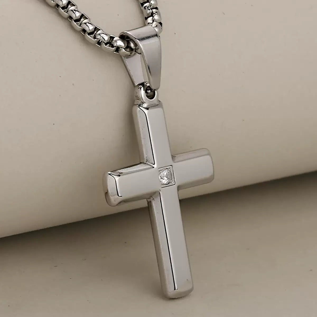 1. Planderful Titanium Cross Pendant Necklace Inlaid Zircon For Men And Women Special Gift