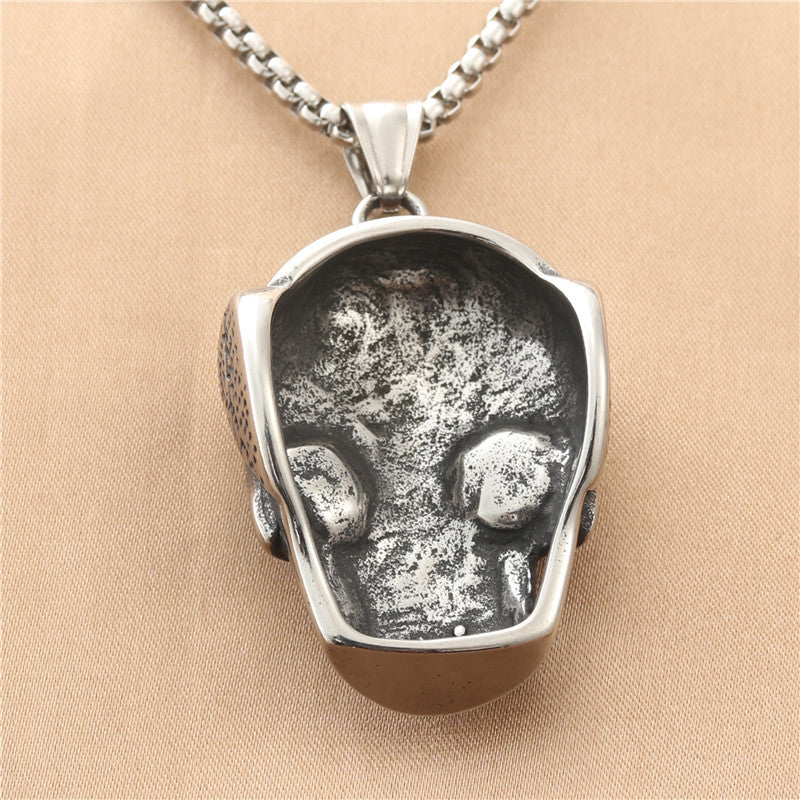 Personalized Punk Titanium Steel Skull Pendant Necklace for Men - Retro Domineering Design