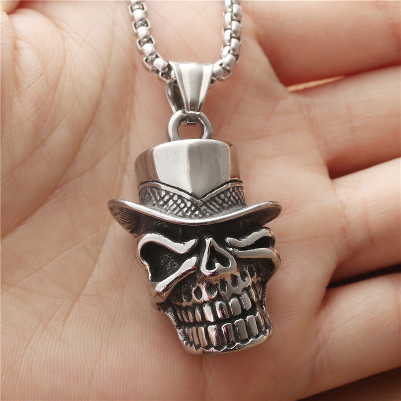 Personalized Titanium Steel Skull Pendant Necklace for Men - Retro Punk Design