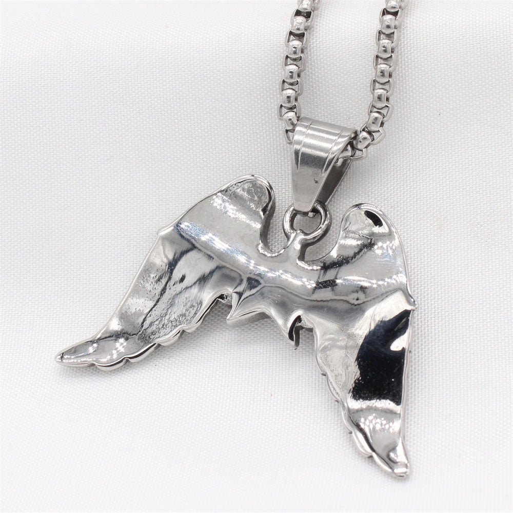 Planderful Everyday Genie – Retro Wings Five-Star Titanium Steel Pendant for Men