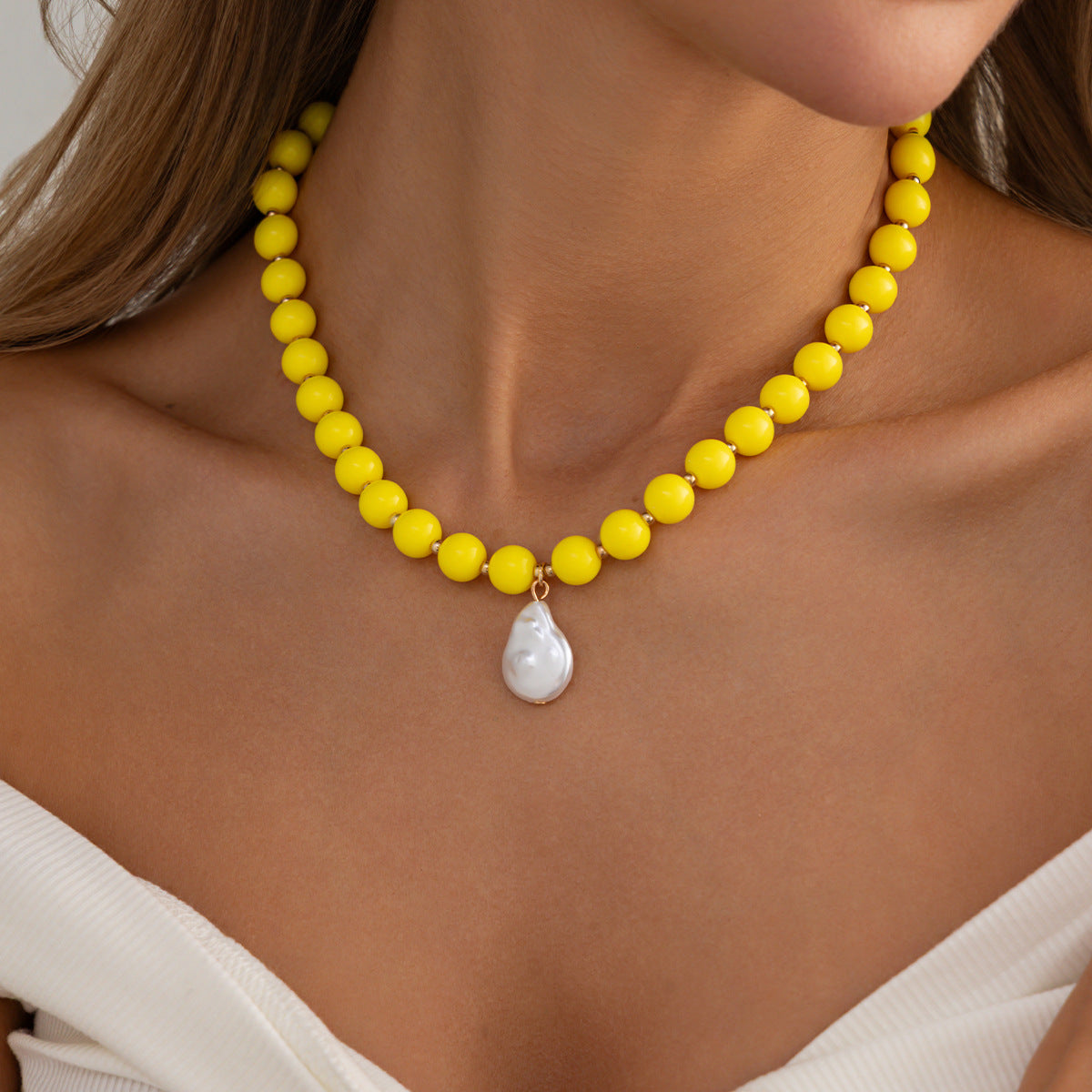 Colored Round Beads Pearl Necklace Dopamine Beaded Holiday Wind Necklace
