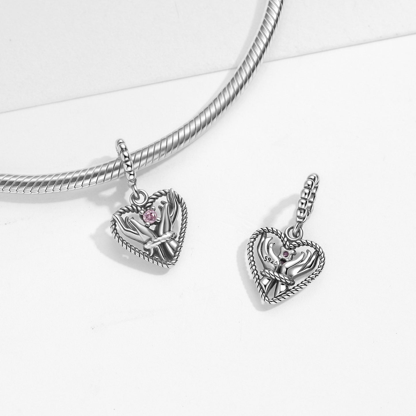 Planderful Jewelry Sterling Silver Heart Pendant With Zircon