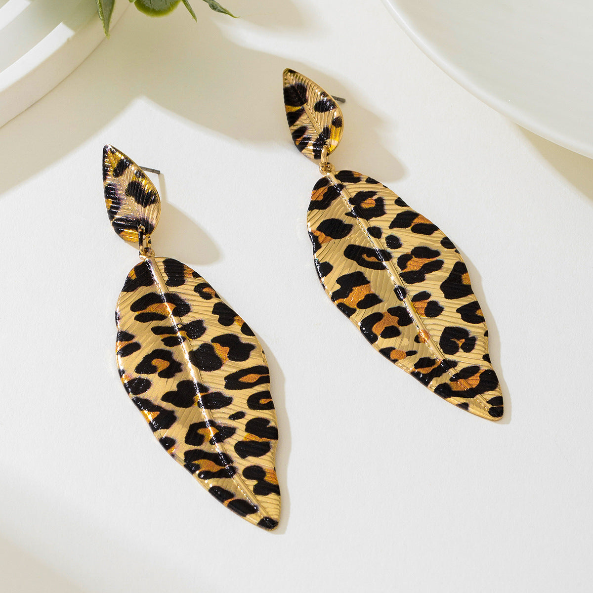 Planderful Vienna Verve Earrings – Exaggerated Metal Leaves Design