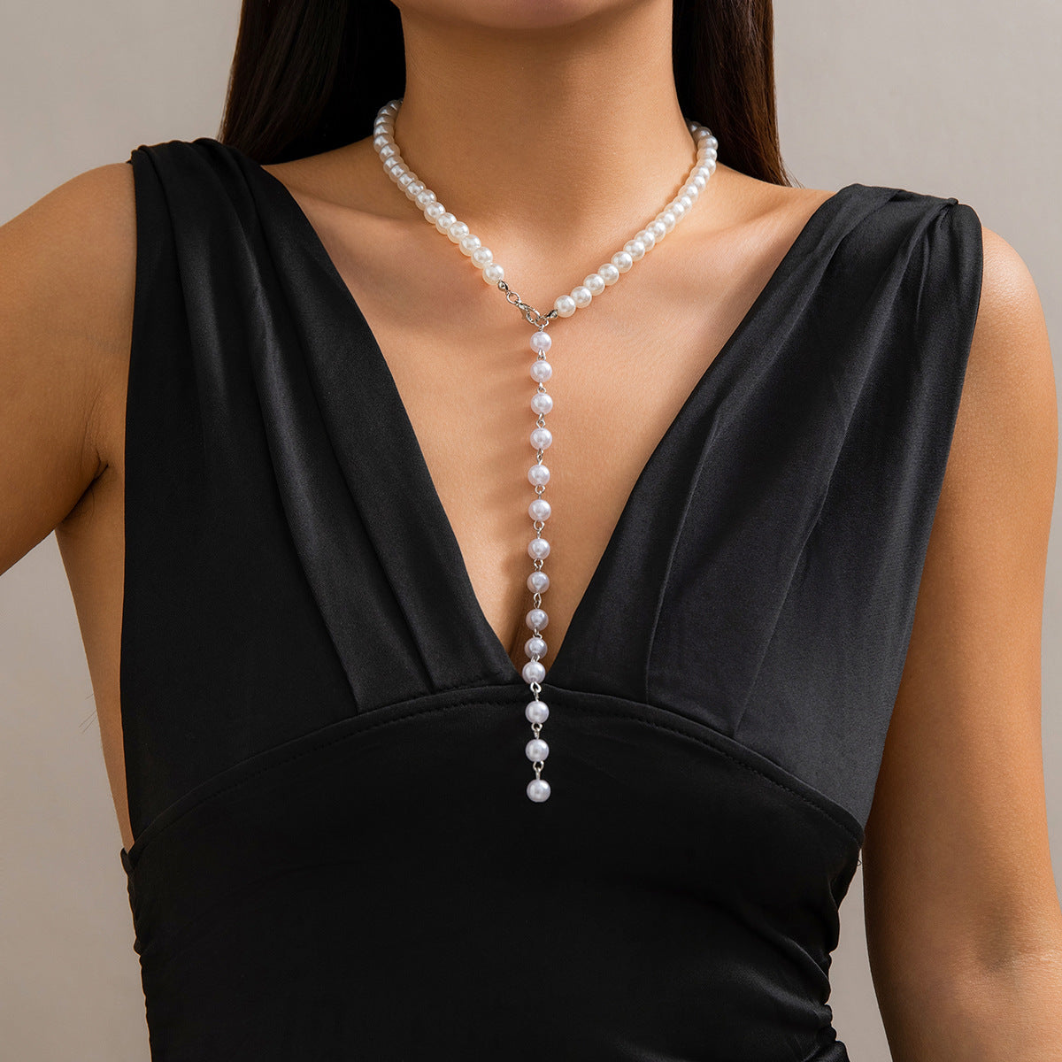 French-Inspired Long Beaded Necklace with Pearl Tassel for Elegant Women