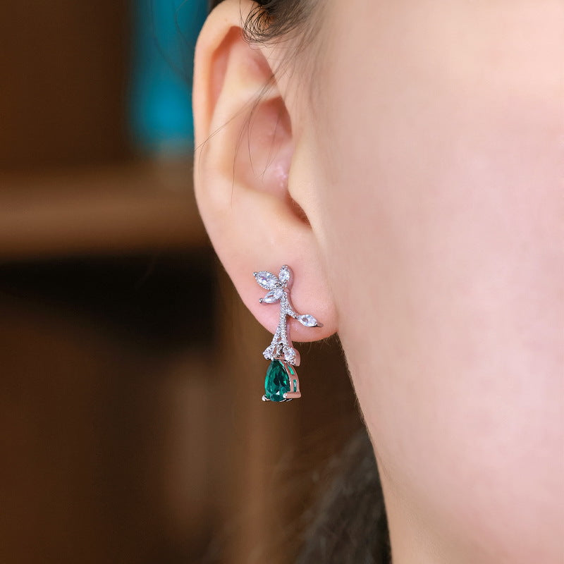 S925 Sterling Silver Lab-Grown Emerald Flower Stud Earrings