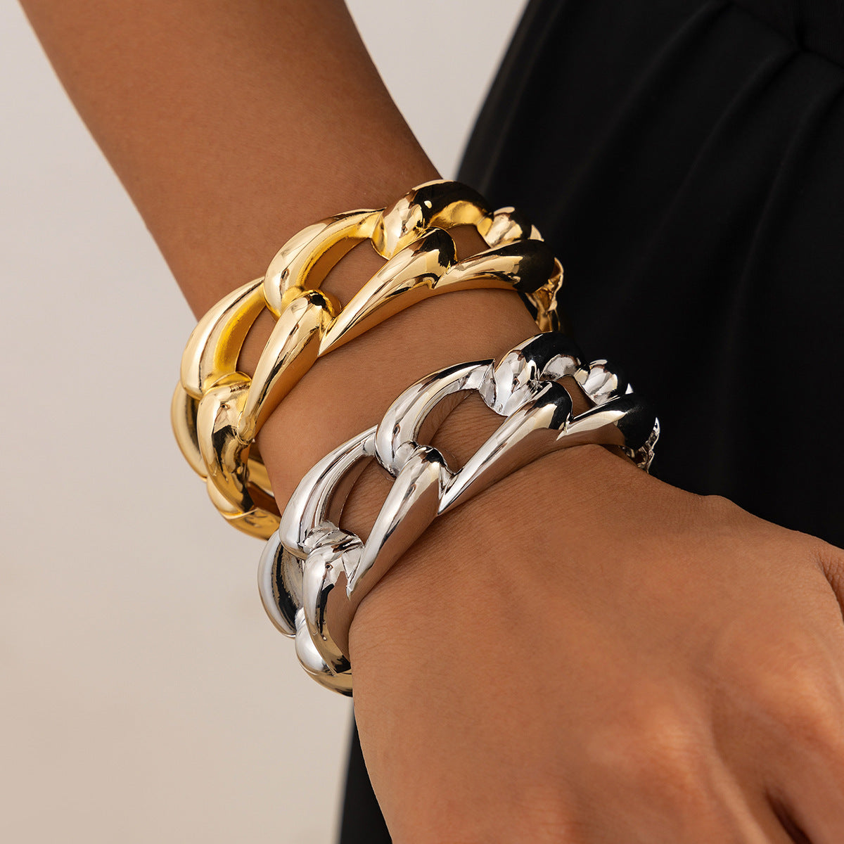 Metal Chain Bracelet by Planderful Vienna Verve Heavy Industrial Punk Style For Edgy Fashion Lovers