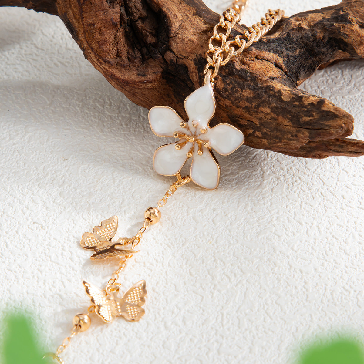 Planderful Butterfly Pendant Bracelet For Women Elegant Flower Motif Vienna Verve Collection Everyday Statement Jewelry