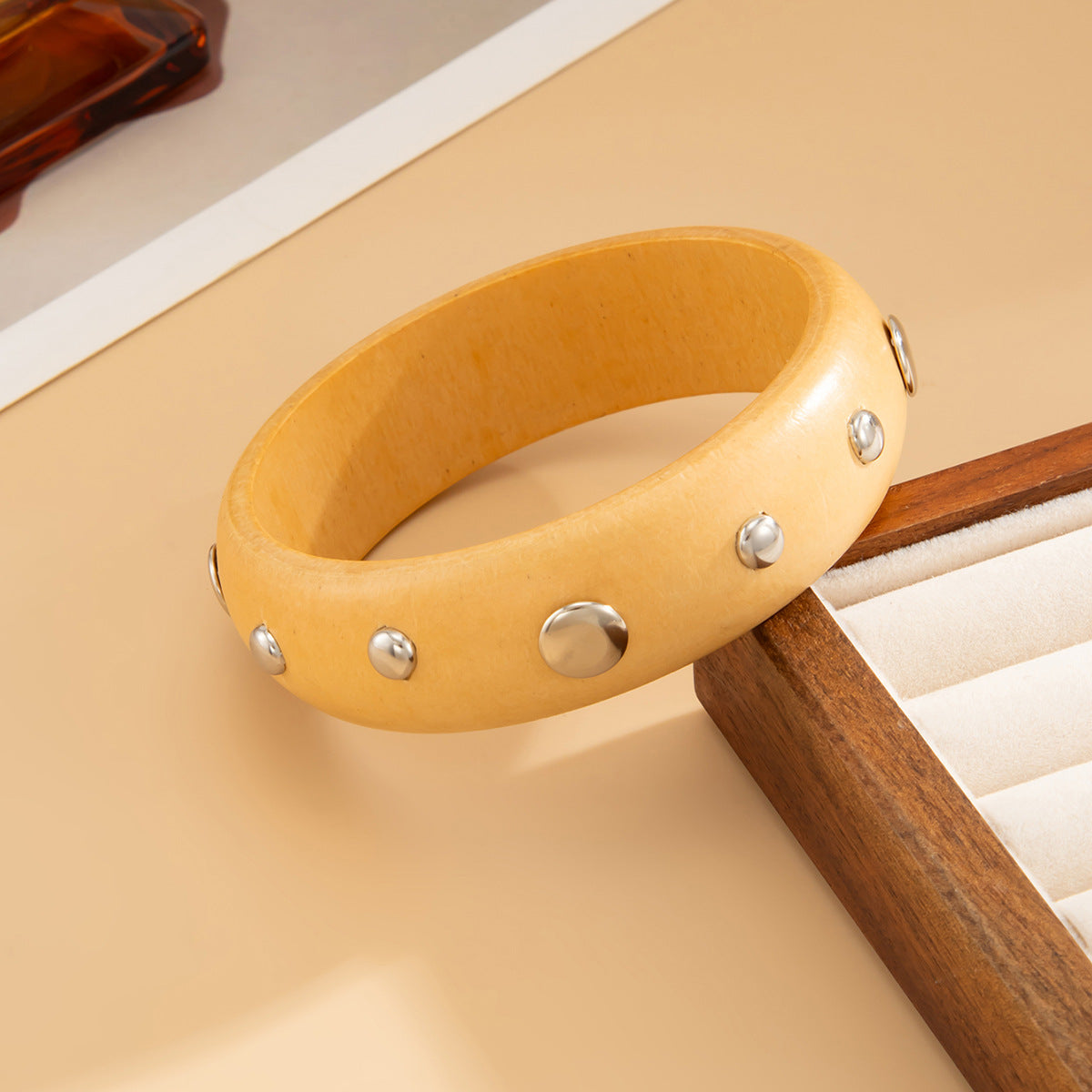 Cold And Exaggerated National Style Wooden Wide Bracelet Star Geometric Rivet Bracelet