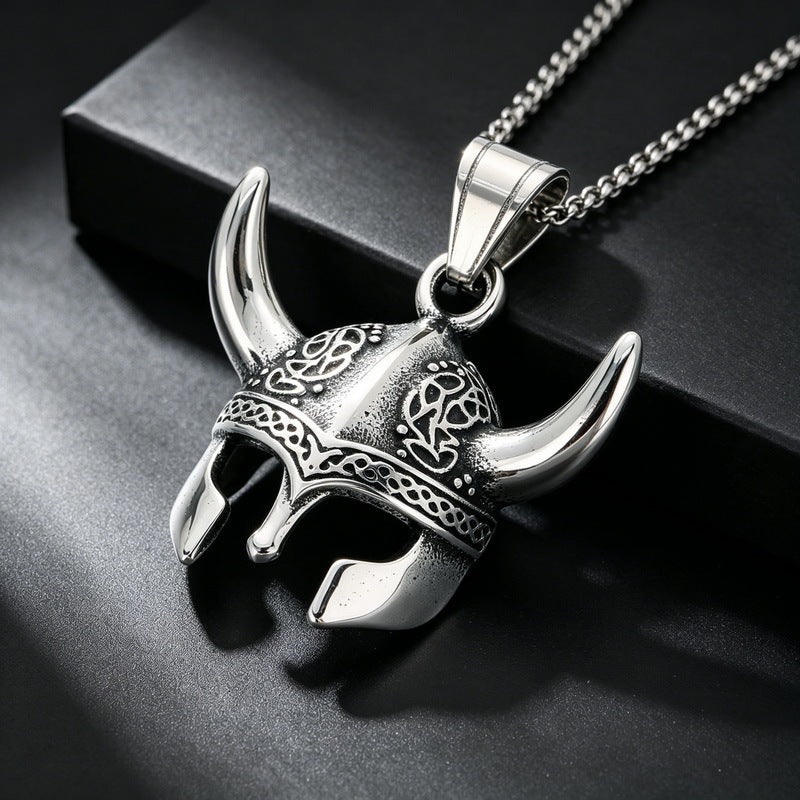 Viking Horn Helmet Pendant Zircon Blue Eyed Skull Pirate Skull Pendant Stainless Steel Necklace