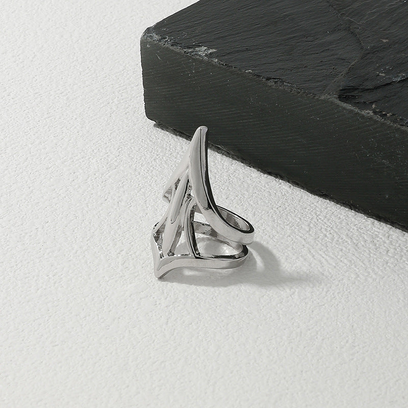 Royal Majesty Metal Finger Buckle Ring - Elegant Vienna Verve Collection