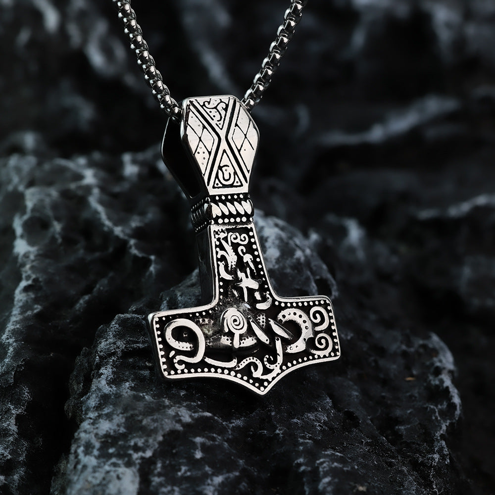 Retro European and American Men's Pendant Stainless Steel Personalized Quake Double-Sided Pendant