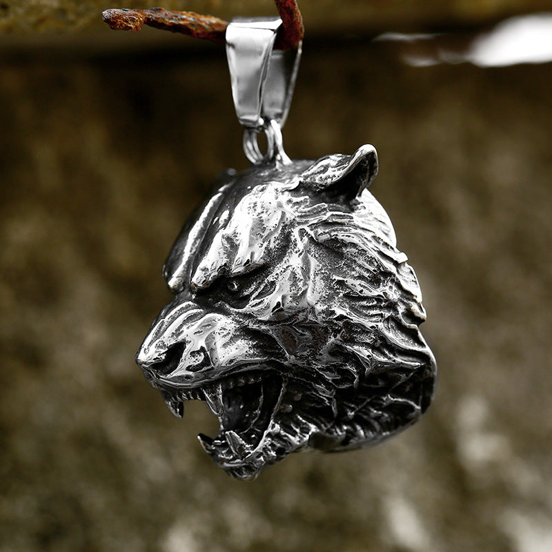 Titanium Steel Tiger Head Pendant - Retro Cross-Border Jewelry for Men