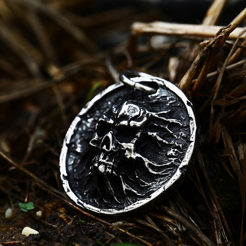 Titanium Steel Punk Skull Pendant for Men - Retro European and American Hip-Hop Style