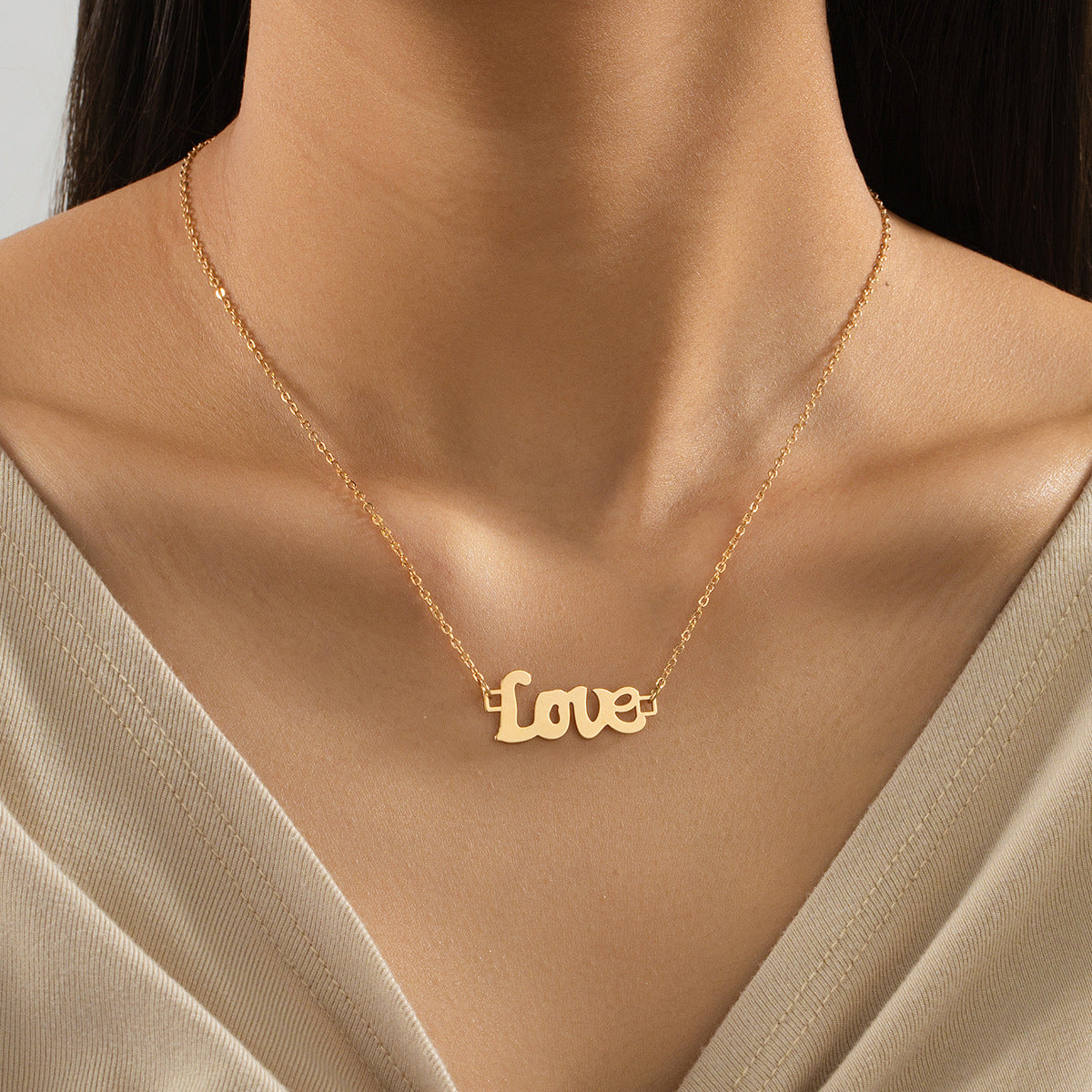 Planderful Vienna Verve Necklace – Stylish Metal Hollow Letter Design