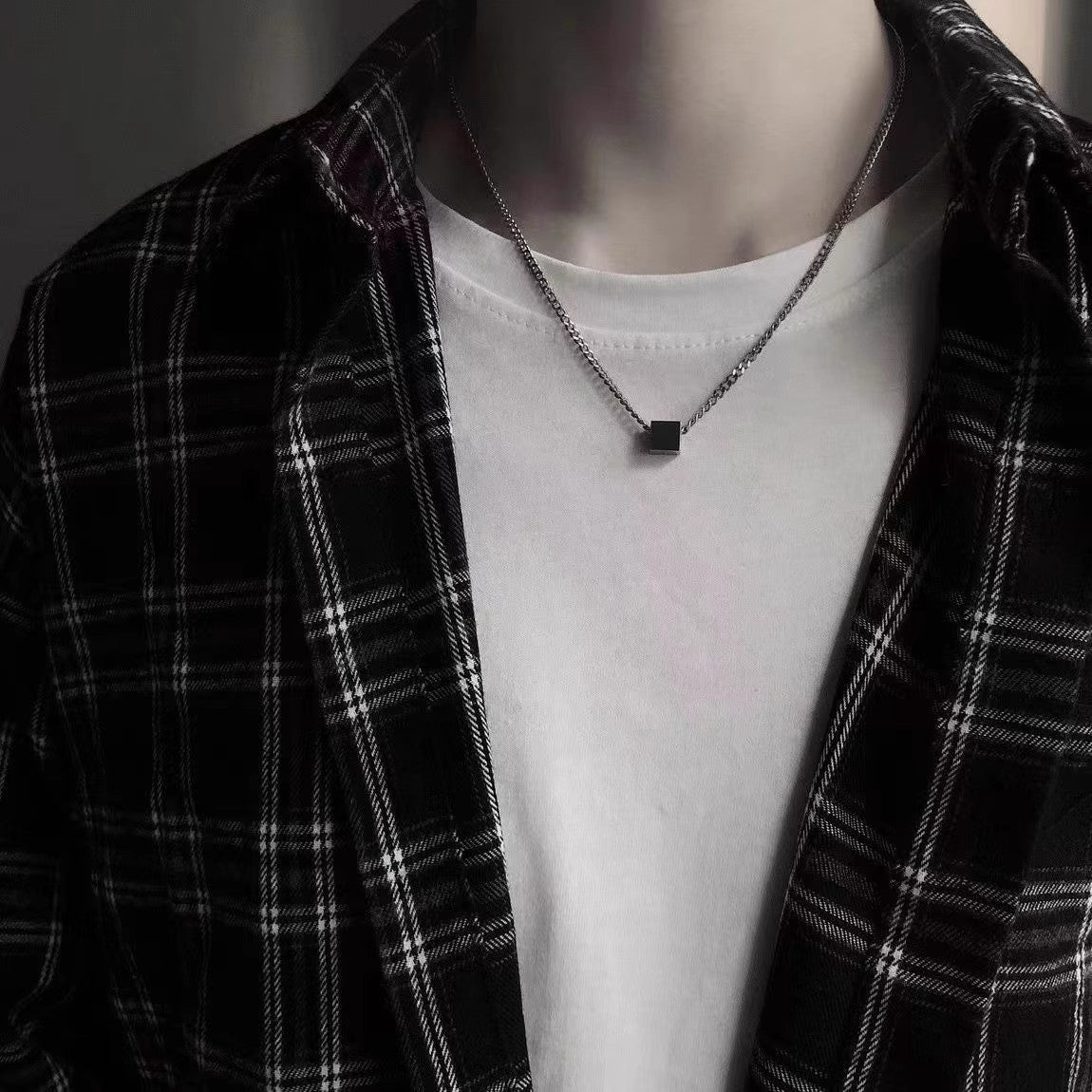 Planderful Jewelry Square Steel Couple Necklace For Him And Her Collarbone Chain With Modern Minimal Design