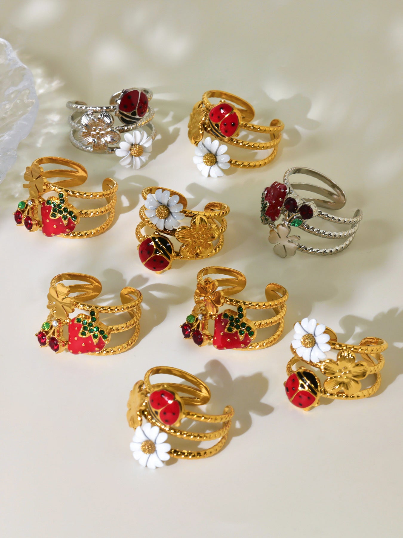 Planderful Hollow Oil Drop Zircon Daisy Ladybug Ladies Ring