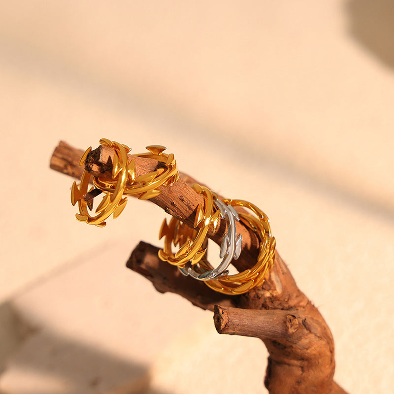 Medieval Elegance Titanium Steel Bow Ring - Women's Jewelry