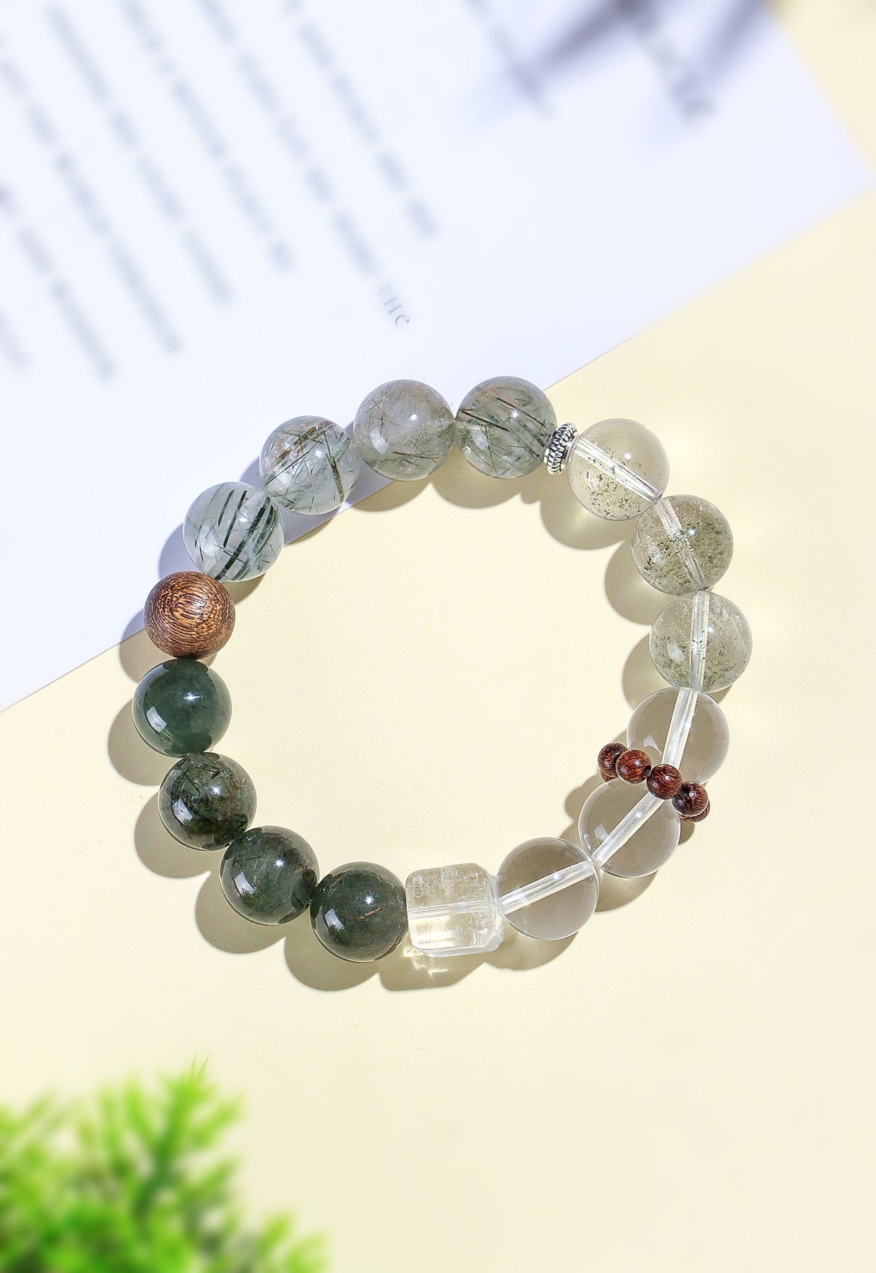Planderful Fortune's Favor Bracelet – Natural Green Crystal Beads