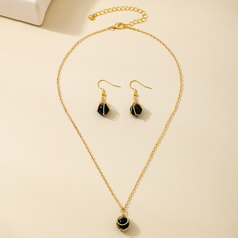 Elegant Metal Tassel Earrings Necklace Set for Women