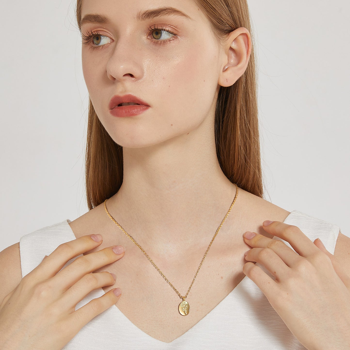 Rose Pendant Round Necklace Clavicle Chain Stainless Steel