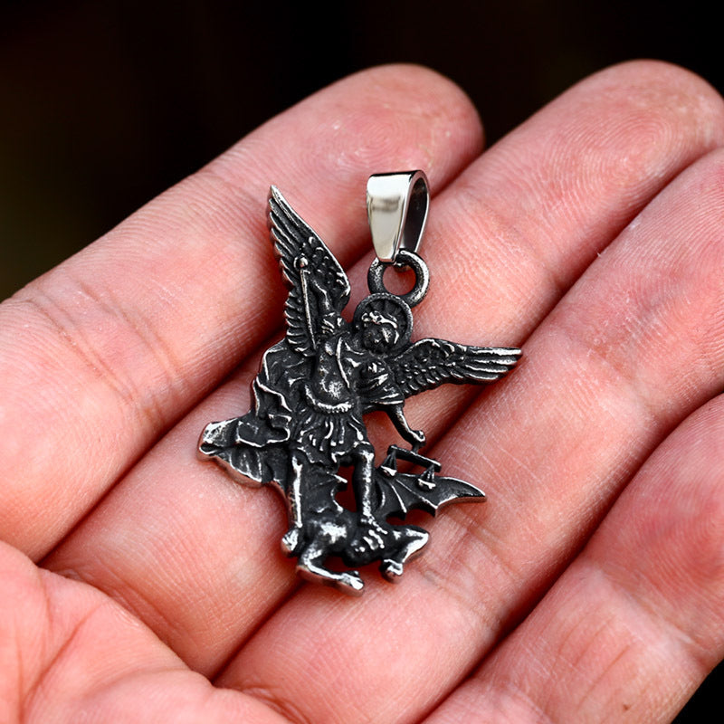 Titanium Steel Retro Angel Wing Pendant Jewelry for Men - European and American Wholesale