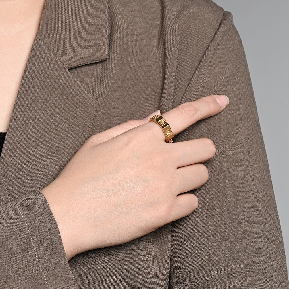 Geometric Eight-Sided Full Zircon Stainless Steel Ring Unisex