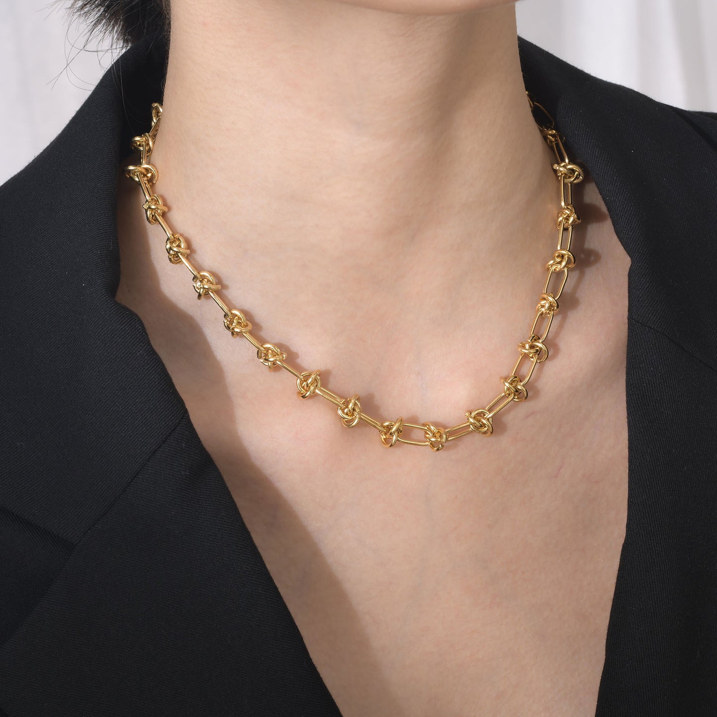 Collarbone Chain European And American Style Necklace Elegance