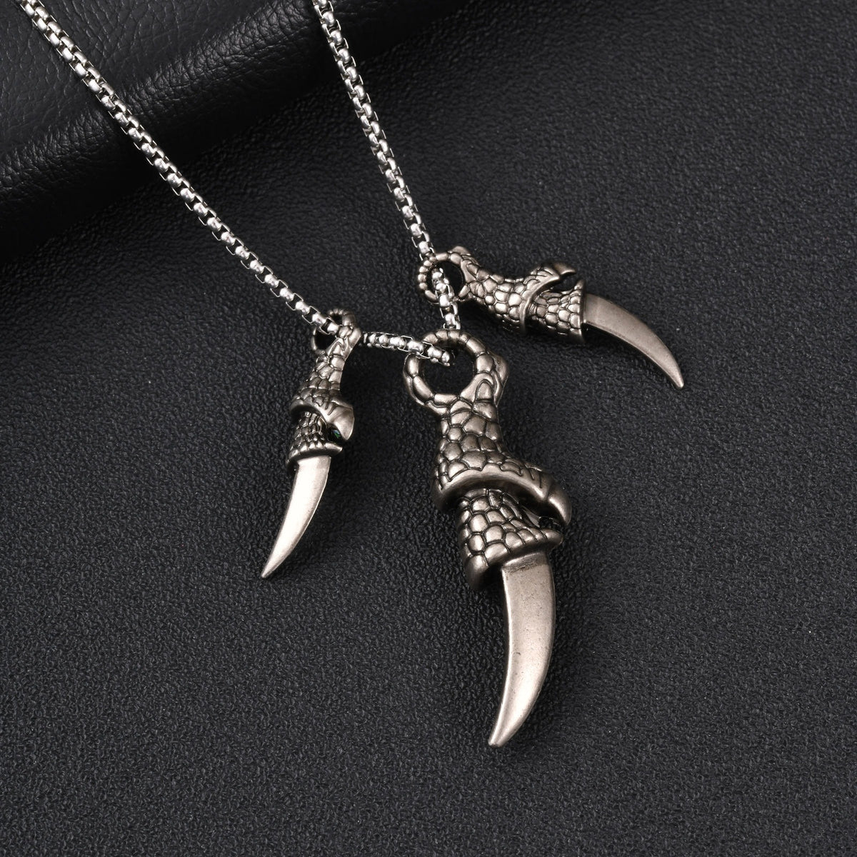 Iron Warrior Men's Necklace Stainless Steel Chain Alloy Dragon Claw Pendant Necklace
