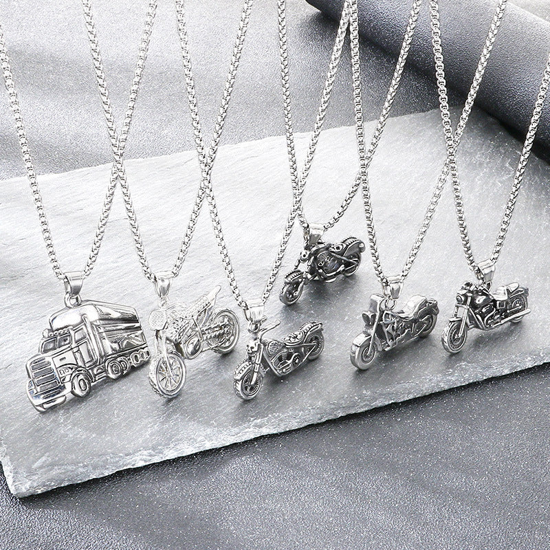 Style Skull Motorcycle Pendant, Punk Stainless Steel Trendy Man Truck Locomotive Pendant Necklace