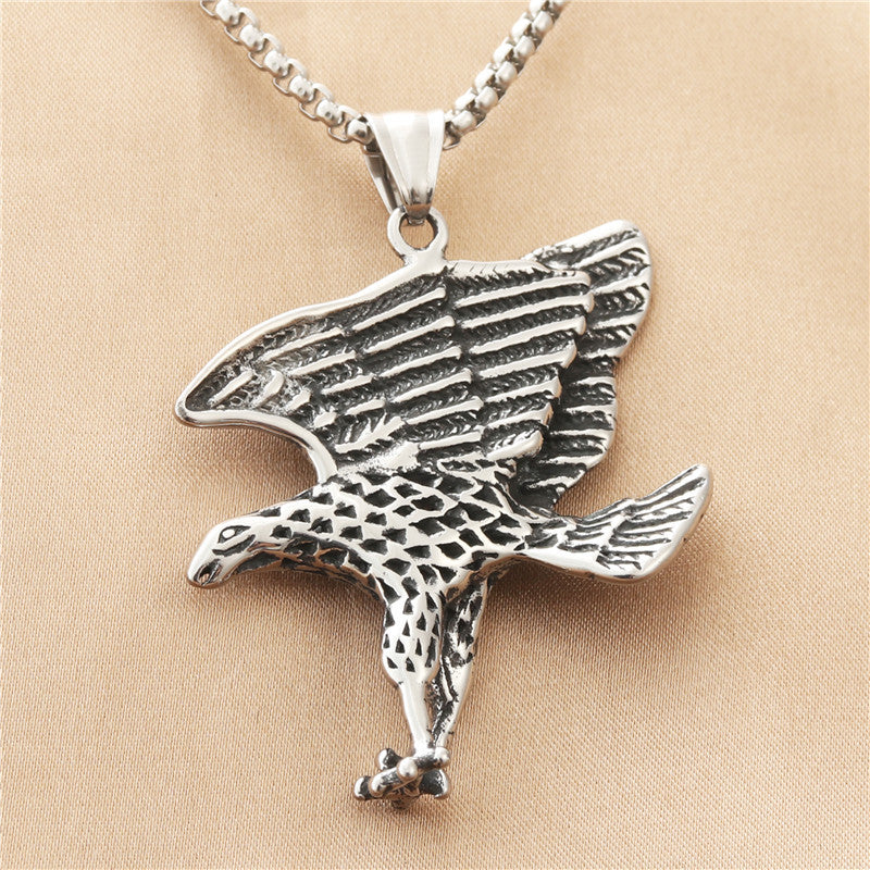 Personalized Punk Eagle Pendant Necklace for Men - Retro Titanium Steel Animal Jewelry