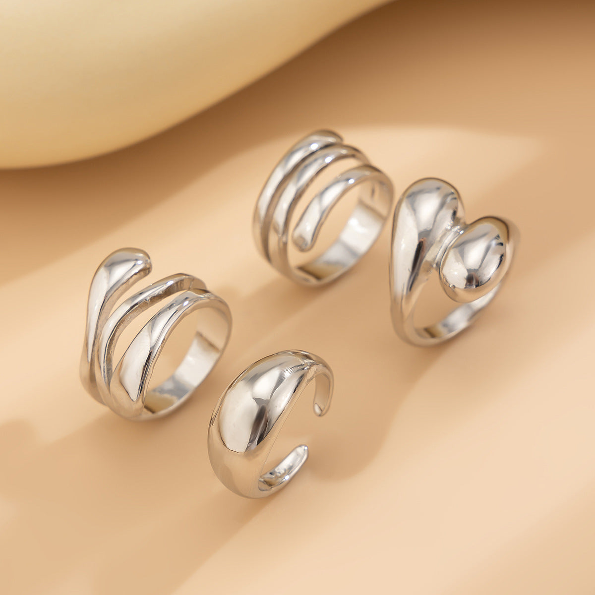Planderful Vienna Verve Ring Set – Exaggerated Baroque Design