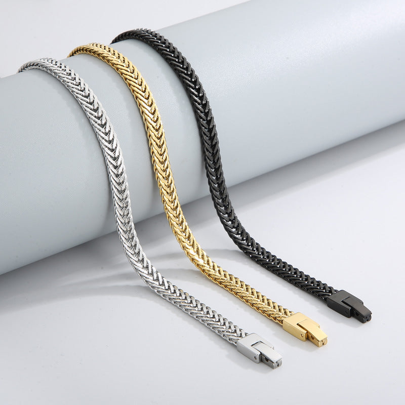 Versatile Stainless Steel Encrypted Whip Chain Necklace, And Popular Buckle Titanium Steel Chain