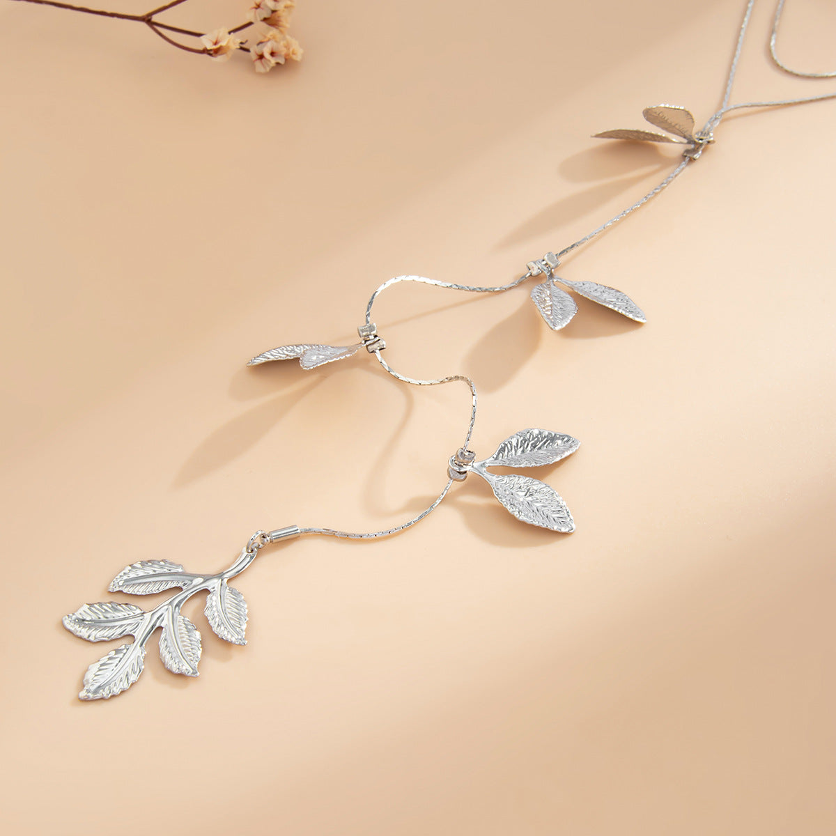 Leaf Pendant Double-Layer Y-Necklace
