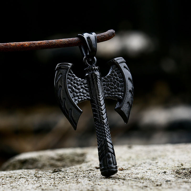 Norse-inspired Titanium Steel Double Axe Pendant for Men - Retro Black Stainless Steel Jewelry