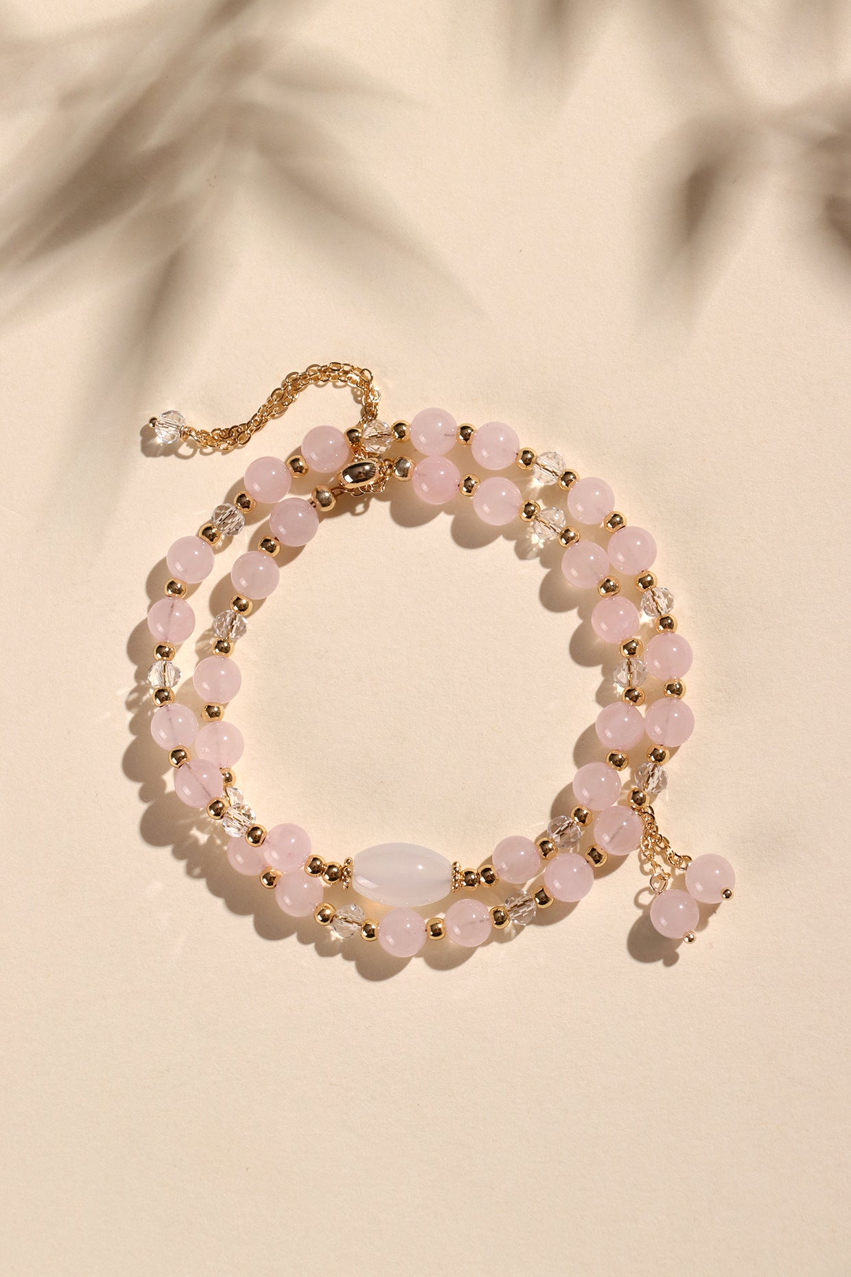 Planderful Fortune's Favor Crystal Beaded Bracelet – Fresh and Sweet Strawberry Design