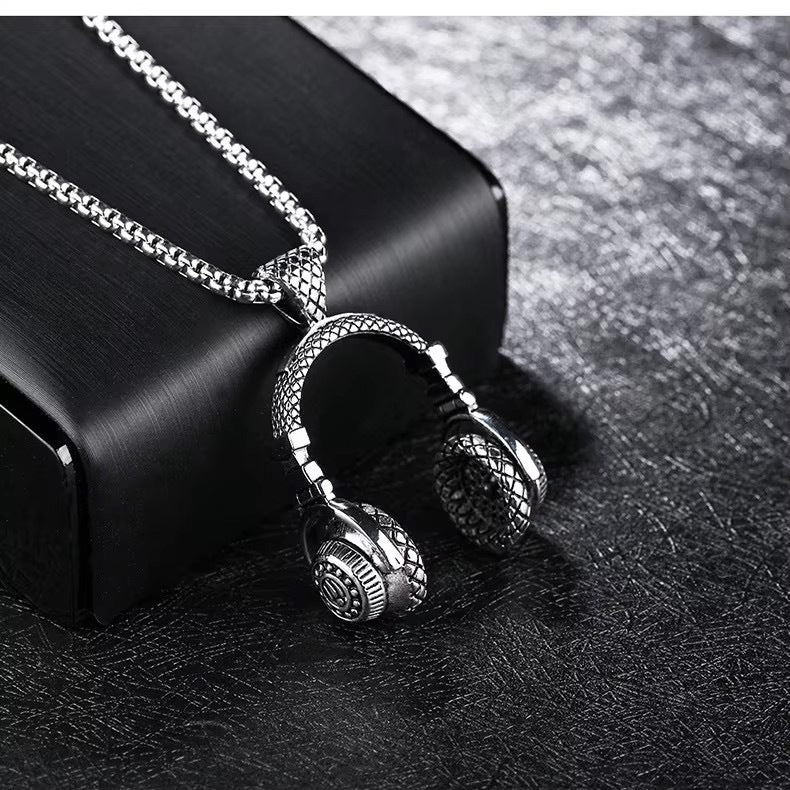 1. Planderful Steel Pendant Necklace Everyday Genie Collection Elegant Fashion Jewelry For Women