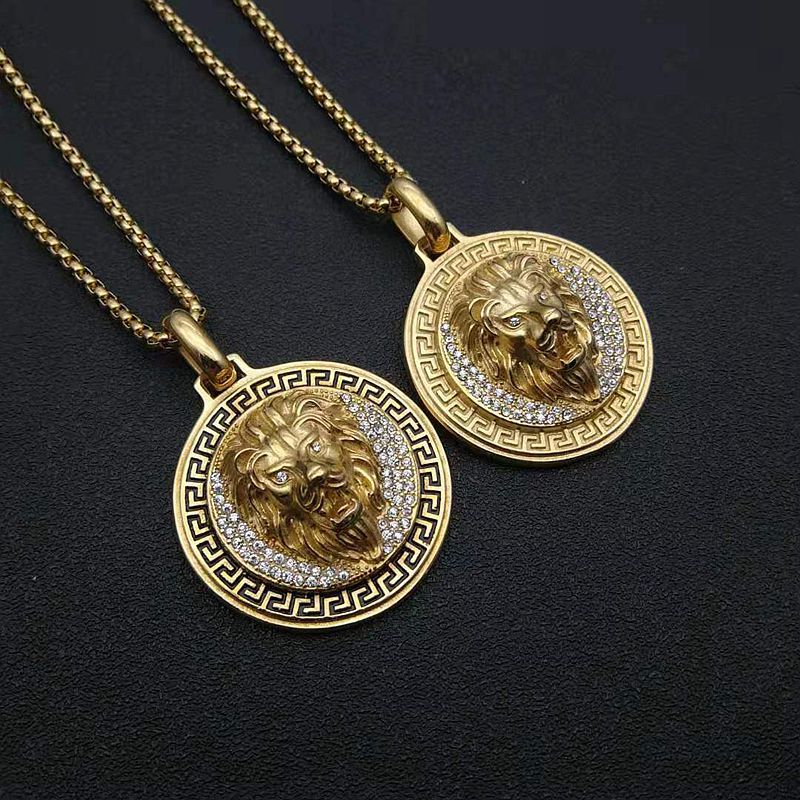 Planderful Everyday Genie Lion Head Pendant Necklace In Steel For Hip Hop Fans Diamond Disc Gold Plated