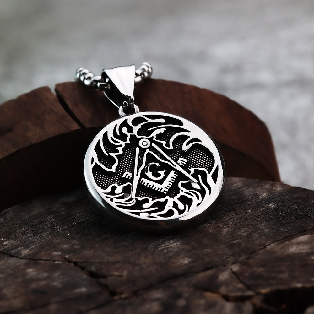 European and American Men's Freemasonry Badge Necklace