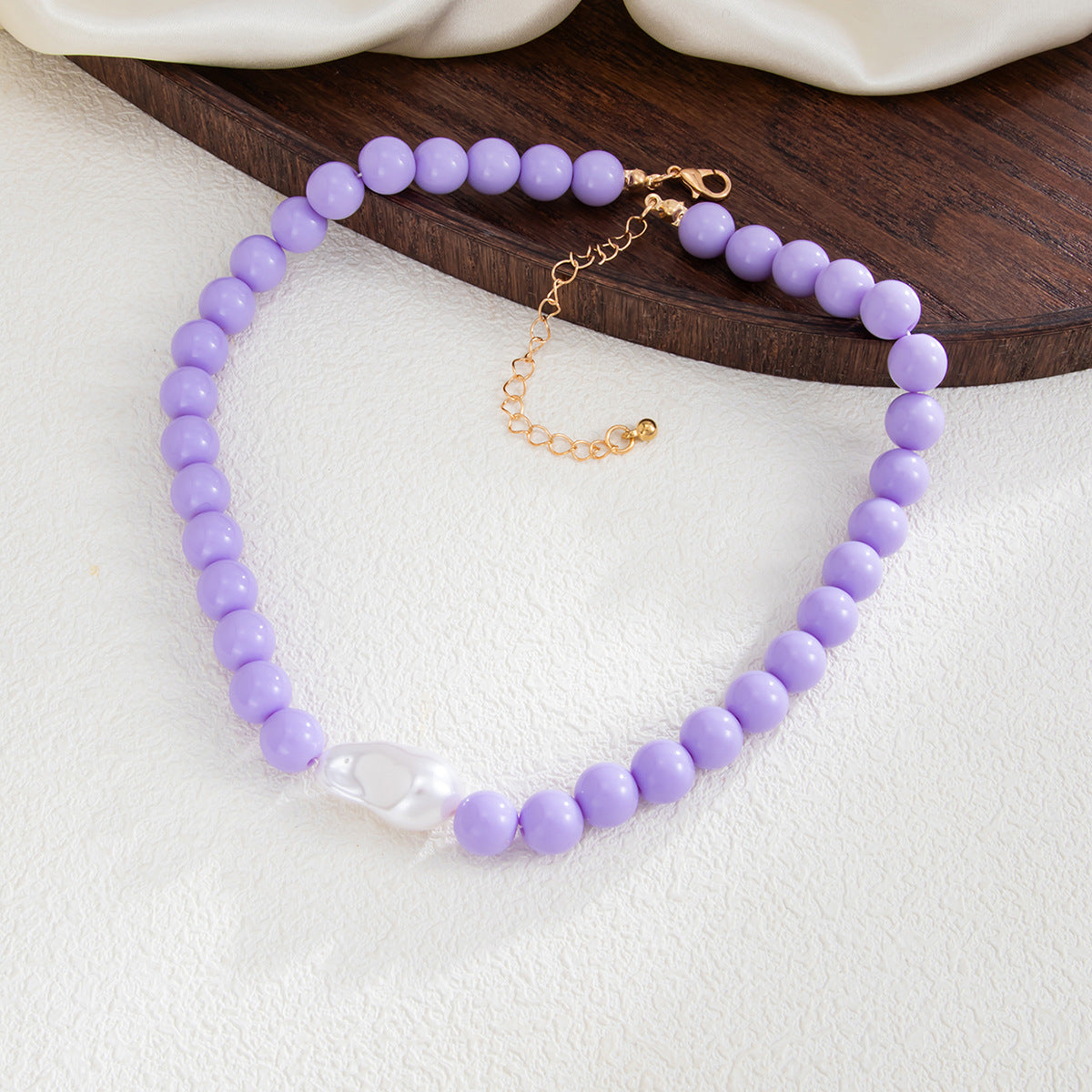 Colored Round Beads Pearl Necklace Dopamine Beaded Holiday Wind Necklace