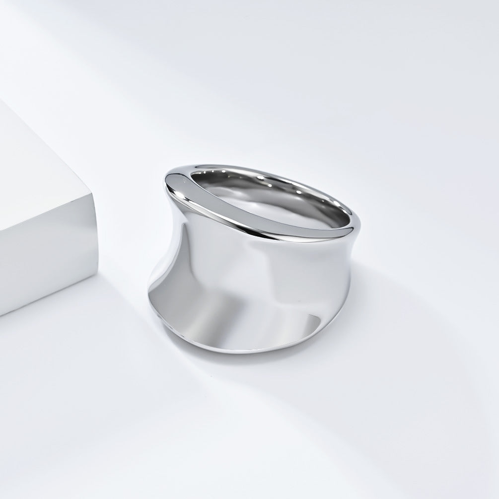 European And American Street Photography Style K Gold Ring