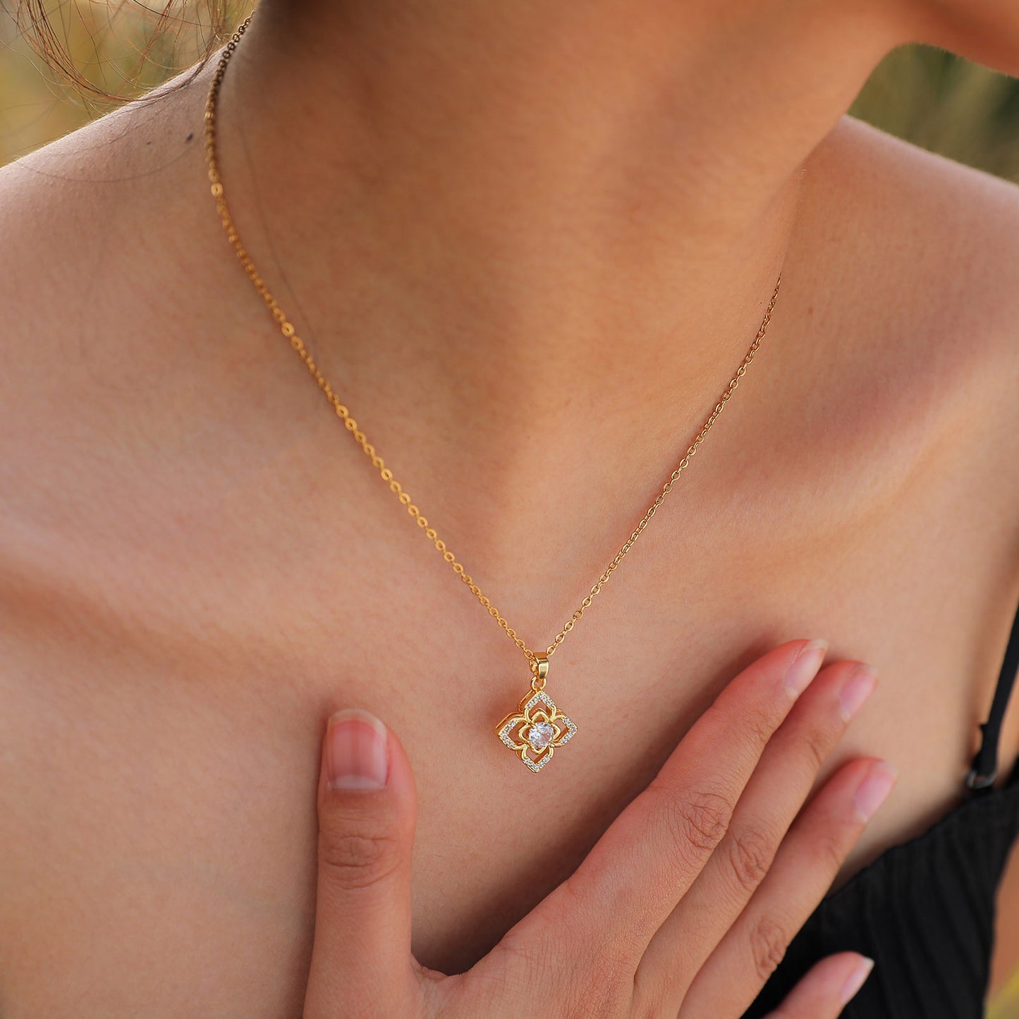 European And American Cross-Border Zircon Flower Necklace