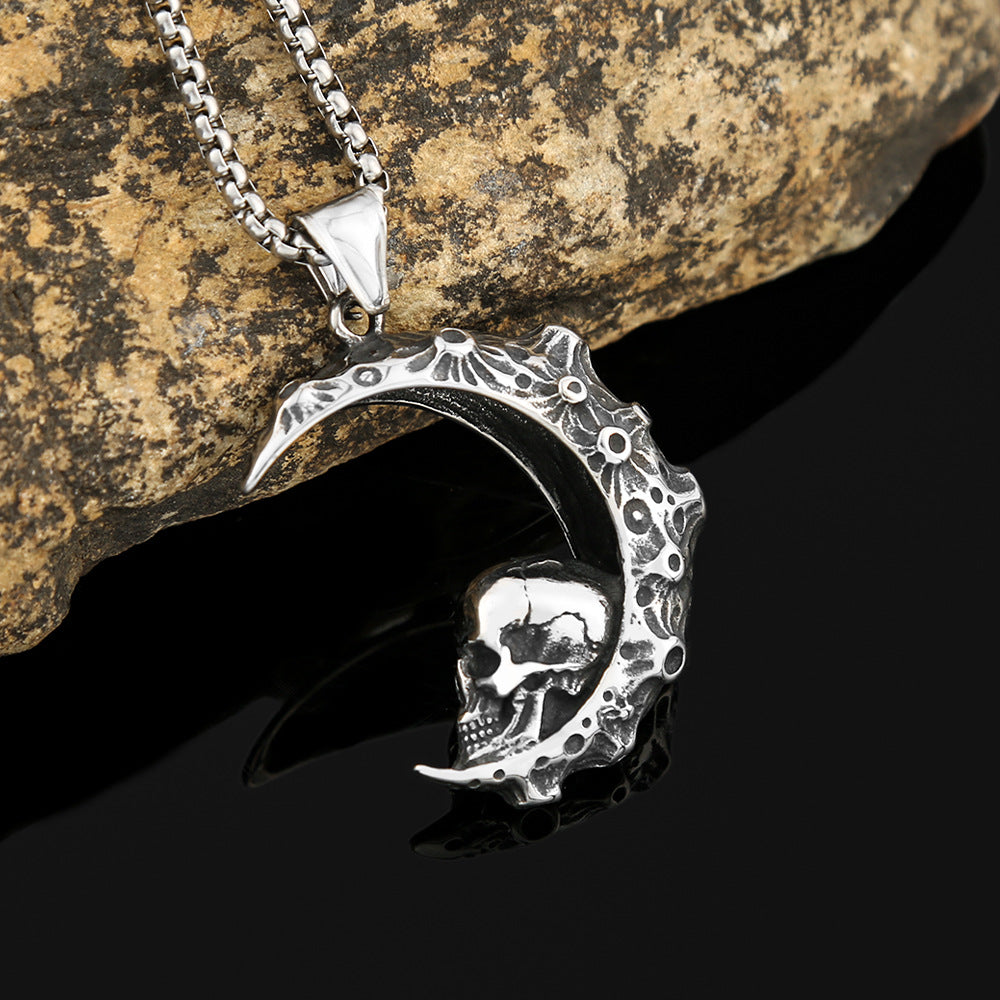 European And American New Moon Skull Titanium Steel Necklace For Men