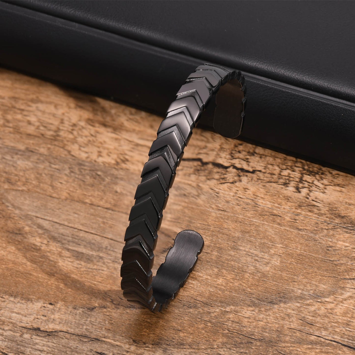 Men's Stainless Steel Arrow Opening Bracelet Black Jewelry