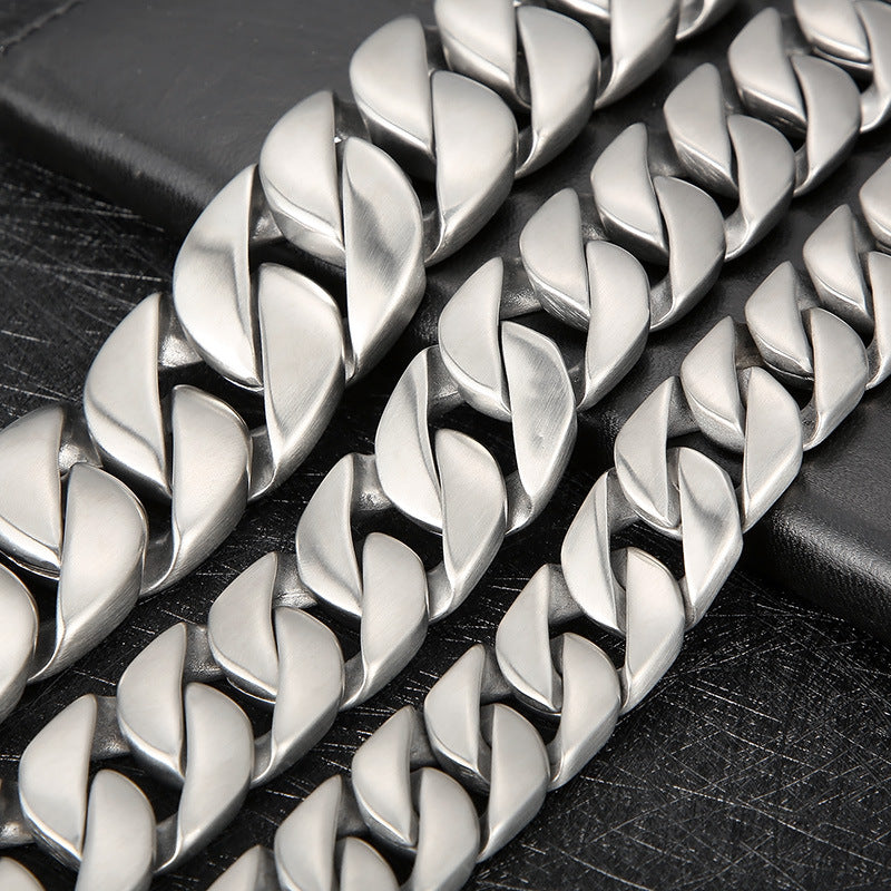 Trend Bone Buckle Necklace Decoration, Simple And Encrypted Sand Surface Cuban Chain Titanium